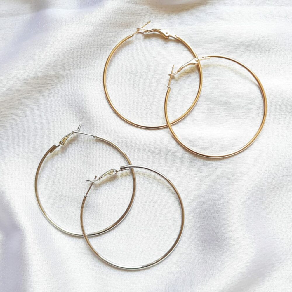 Set of 2 Hoop Earings || Silver || Golden