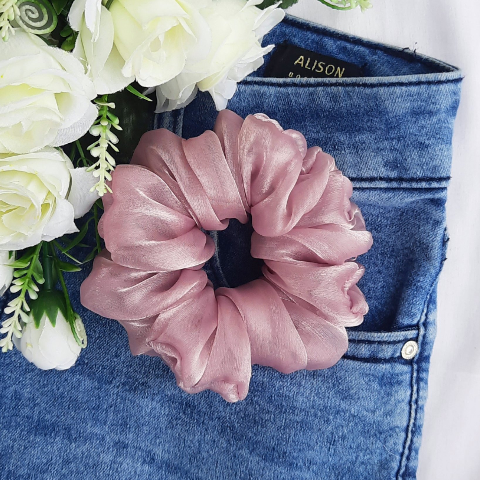 Lavender Organza Scrunchie (Dual Shade)